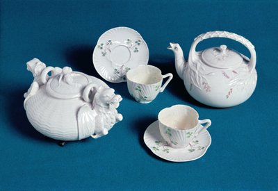 Belleek tea service by English School